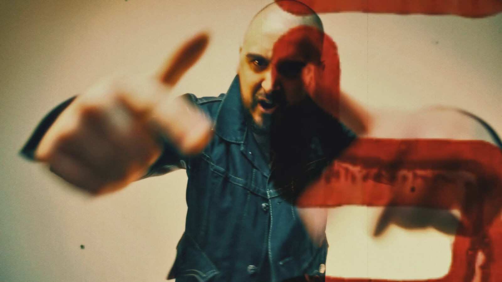 Loko feat. Br Crew - J'aurais ta peau, still 3