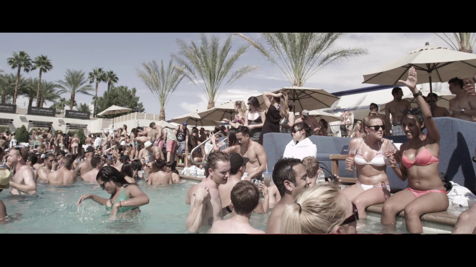 Wet Republic - Las Vegas, still 1