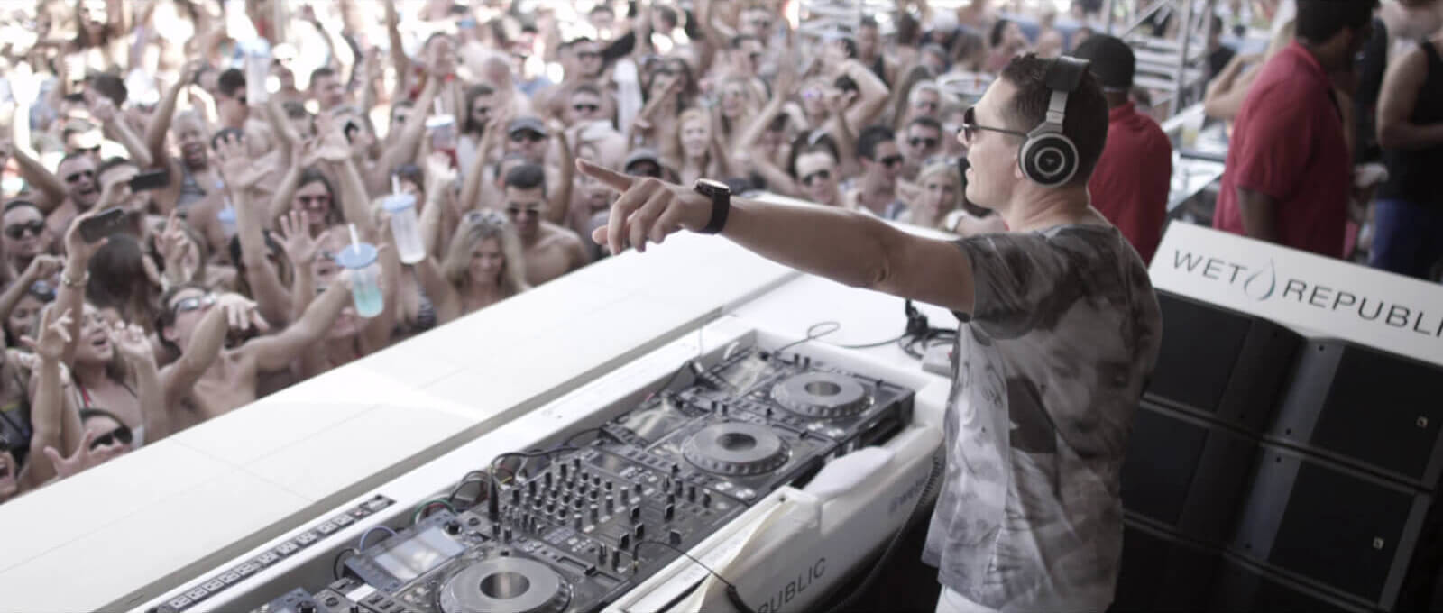 Wet Republic - Las Vegas, still 3