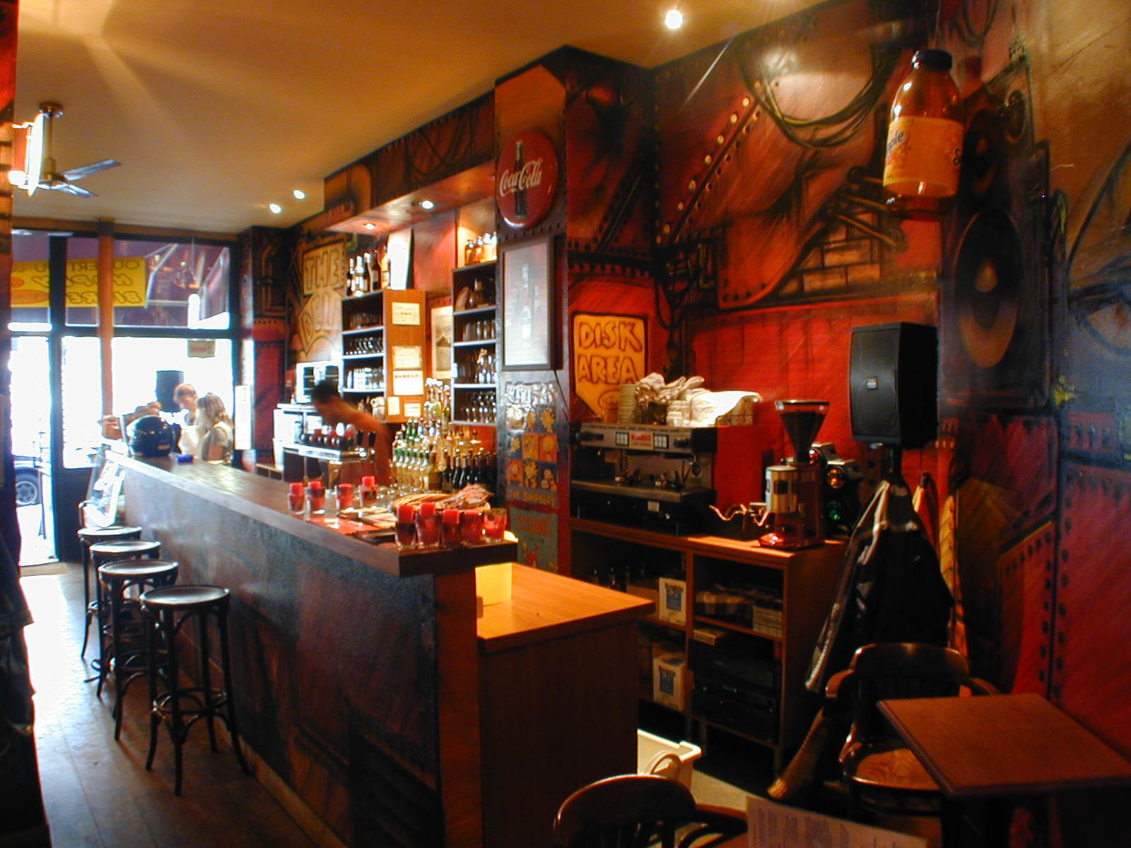 Restaurant, still 1
