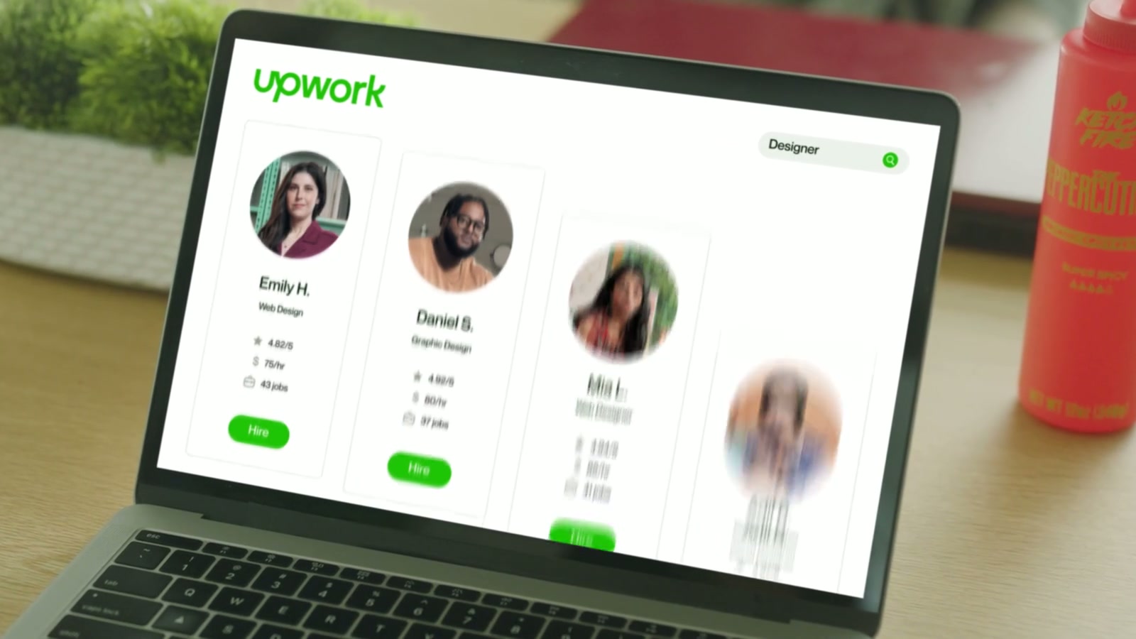 Upwork - DRTV, still 5